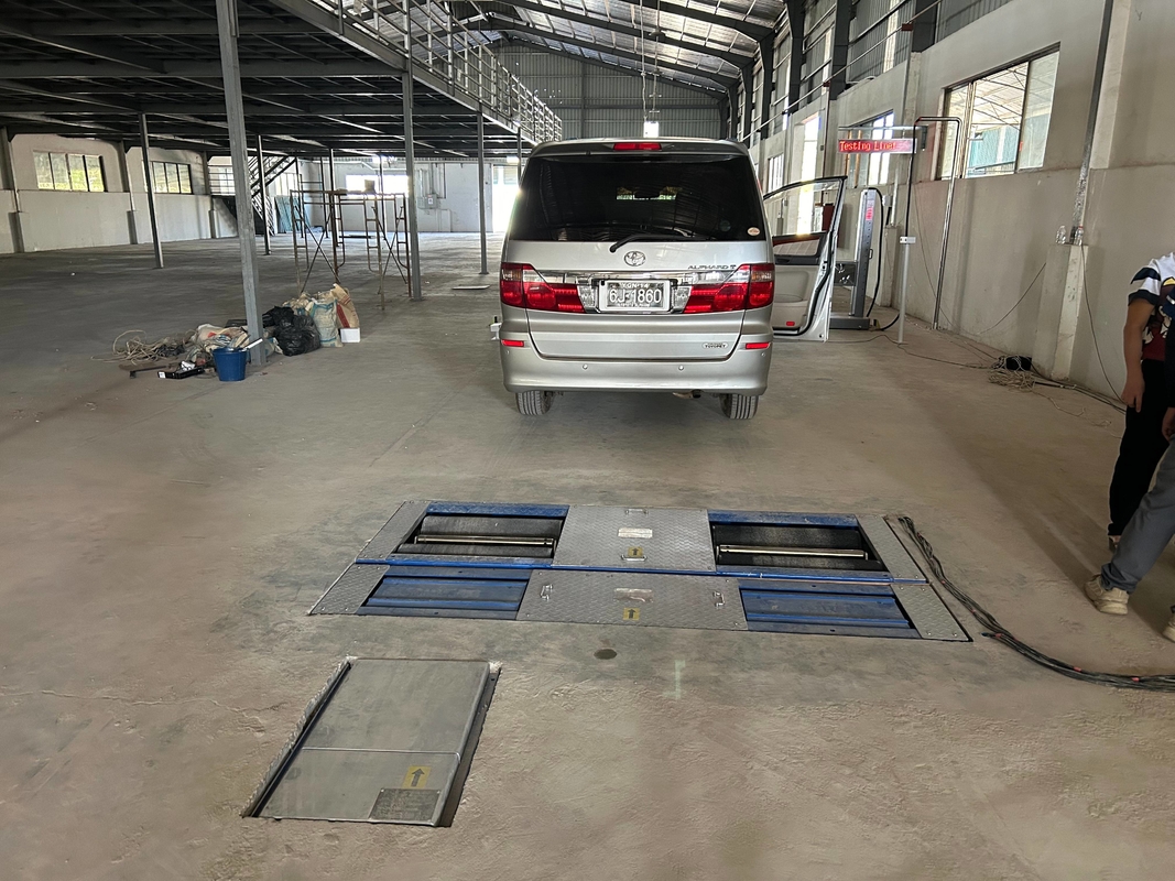 Vehicle Test Line Combo Roller 4 In 1 Vehicle Test Line Set Roller brake tester with axle load sideslip tester Suspension test