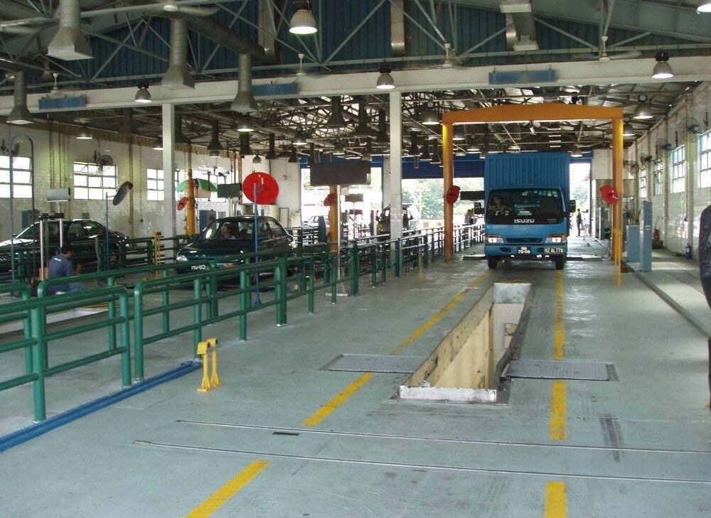 2.2KW Working Pattern Vehicle Play Detector for Trunks and Cars Hydraulic Pressure Drive
